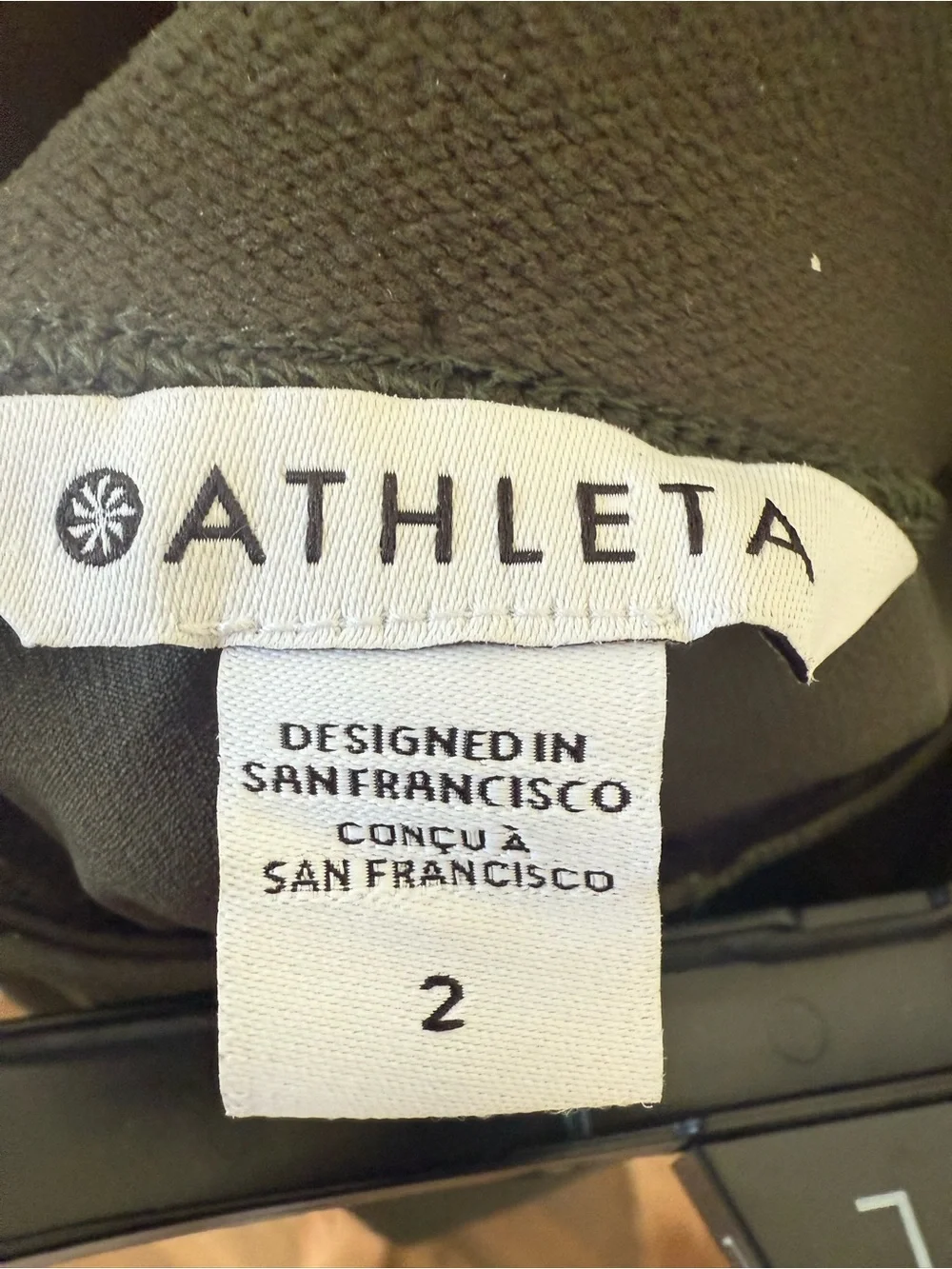 Athleta Endless Cargo Pant - Olive - Size 2 - NWT